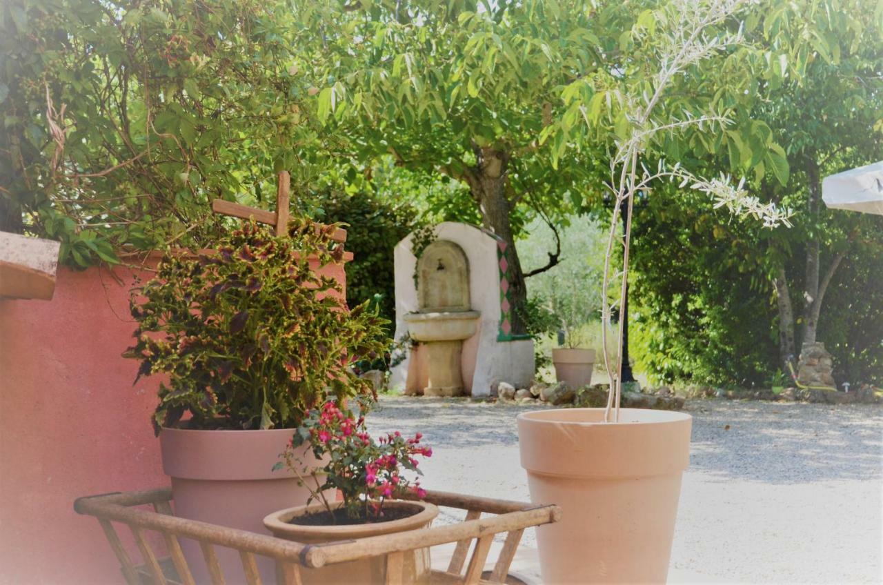 Ferienwohnung Domaine Hemmitage Salernes Exterior foto